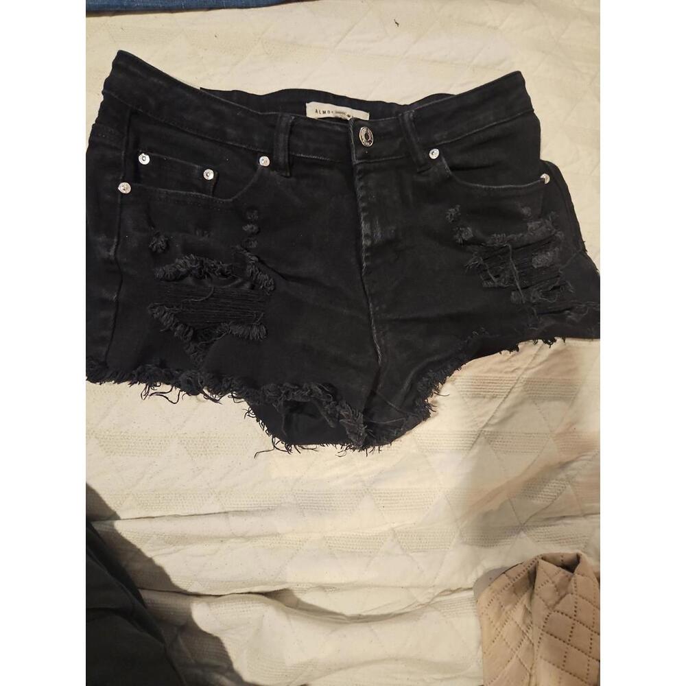 Almost Famous denim shorts women's size 7